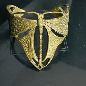 Amazing Alkemie dragonfly cuff.